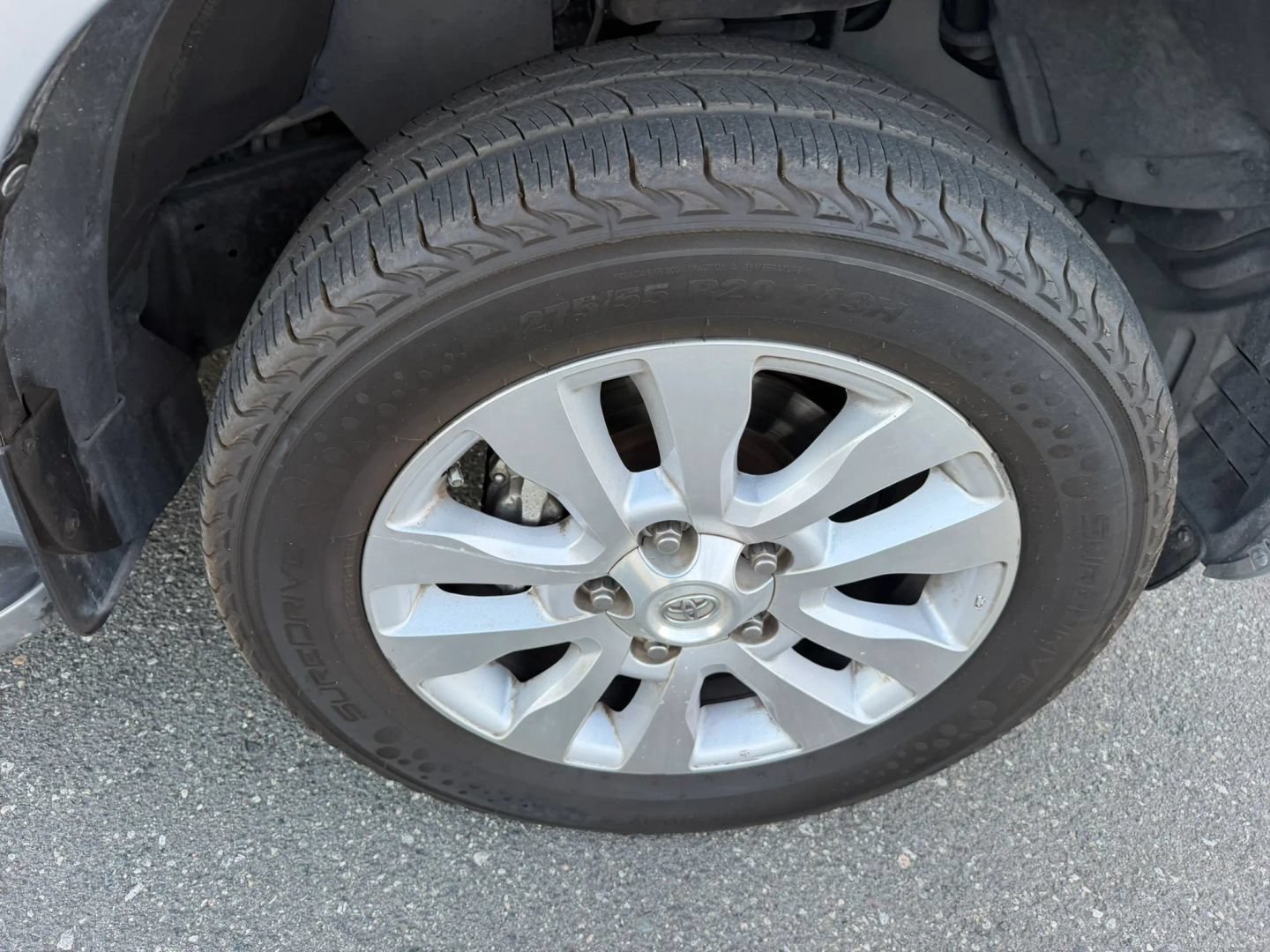 Used 2016 Toyota Sequoia Platinum AWD/4WD image 43