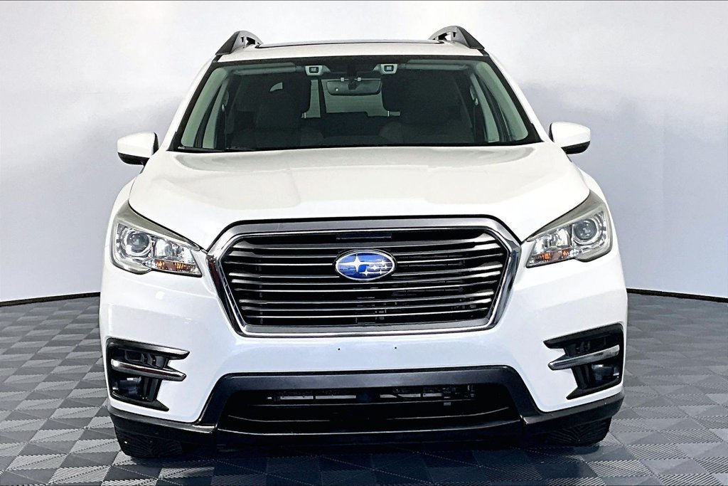 Used 2020 Subaru Ascent Premium w/ Sport Package AWD/4WD image 3