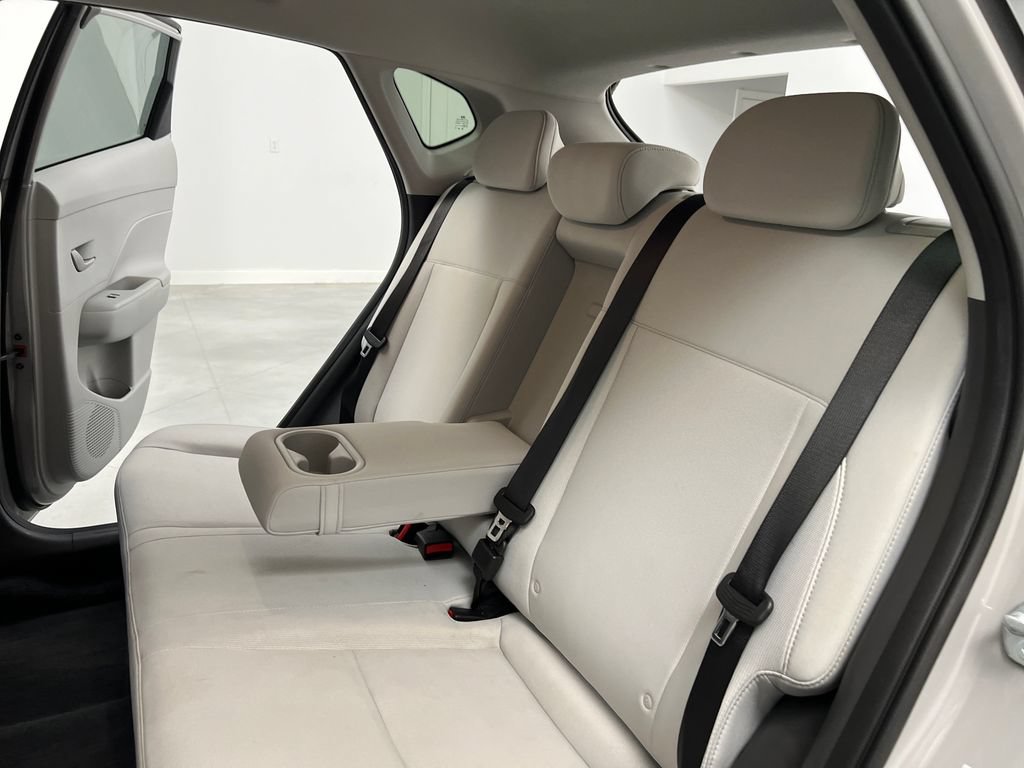 Used 2025 Hyundai Kona SEL FWD image 16