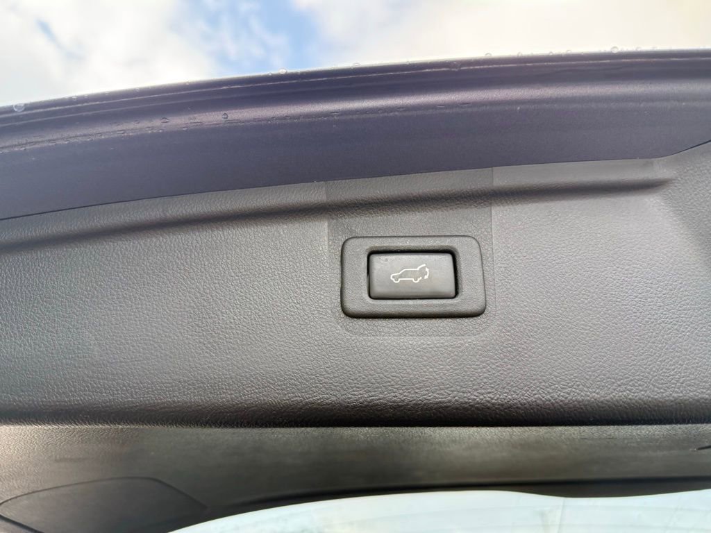 Used 2015 Subaru Outback 2.5i Premium image 22