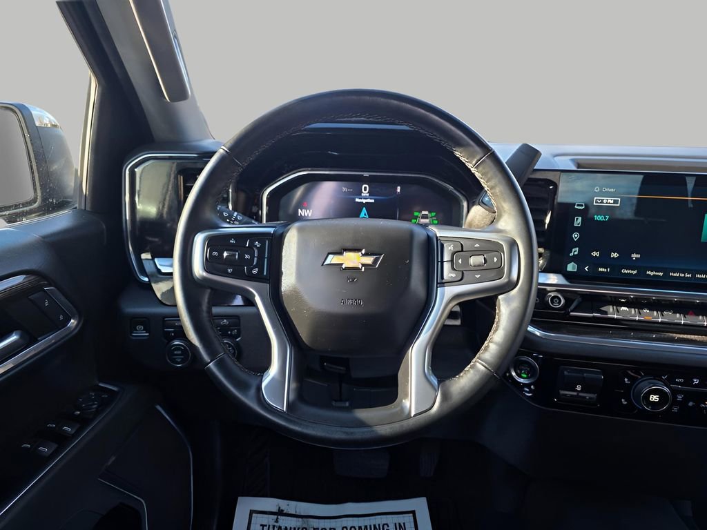 Used 2025 Chevrolet Silverado 1500 LT image 16