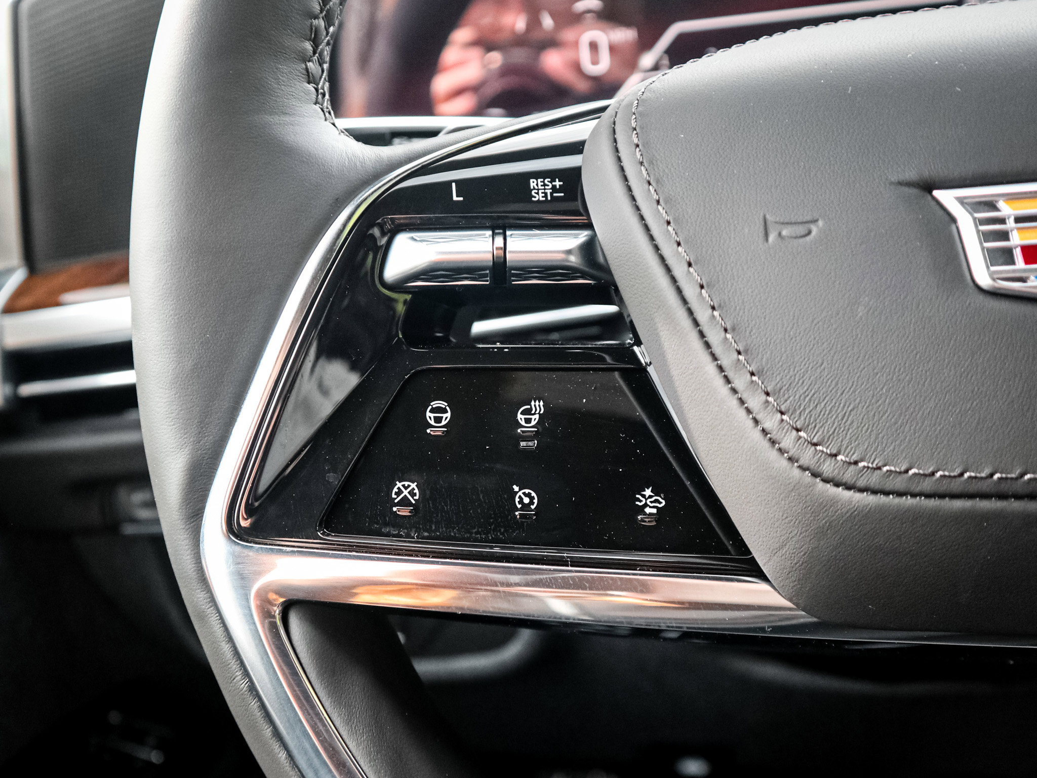 Used 2026 Cadillac Escalade Platinum Sport AWD/4WD image 19