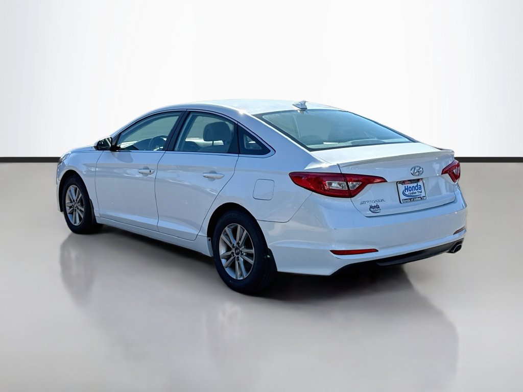 Used 2016 Hyundai Sonata SE FWD image 5
