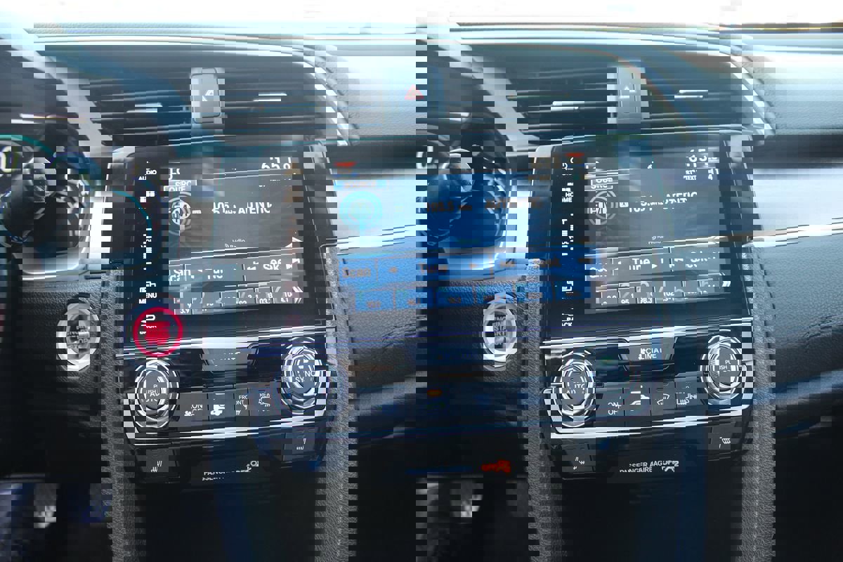 Used 2017 Honda Civic EX-T image 26