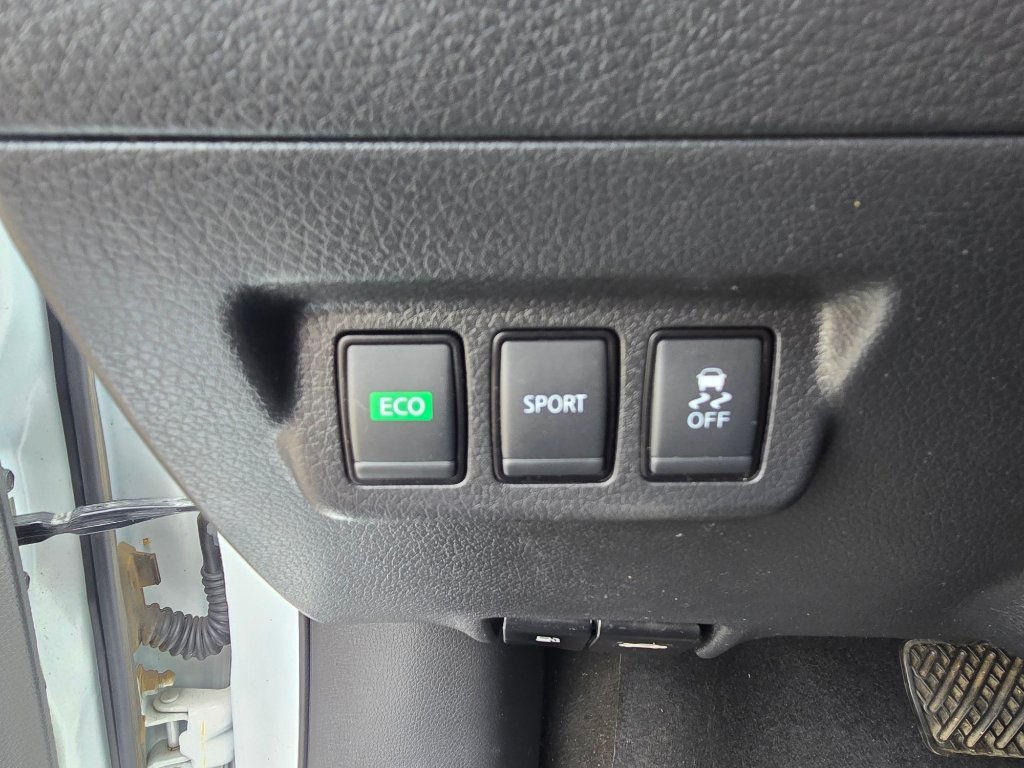 Used 2018 Nissan Sentra S FWD image 19