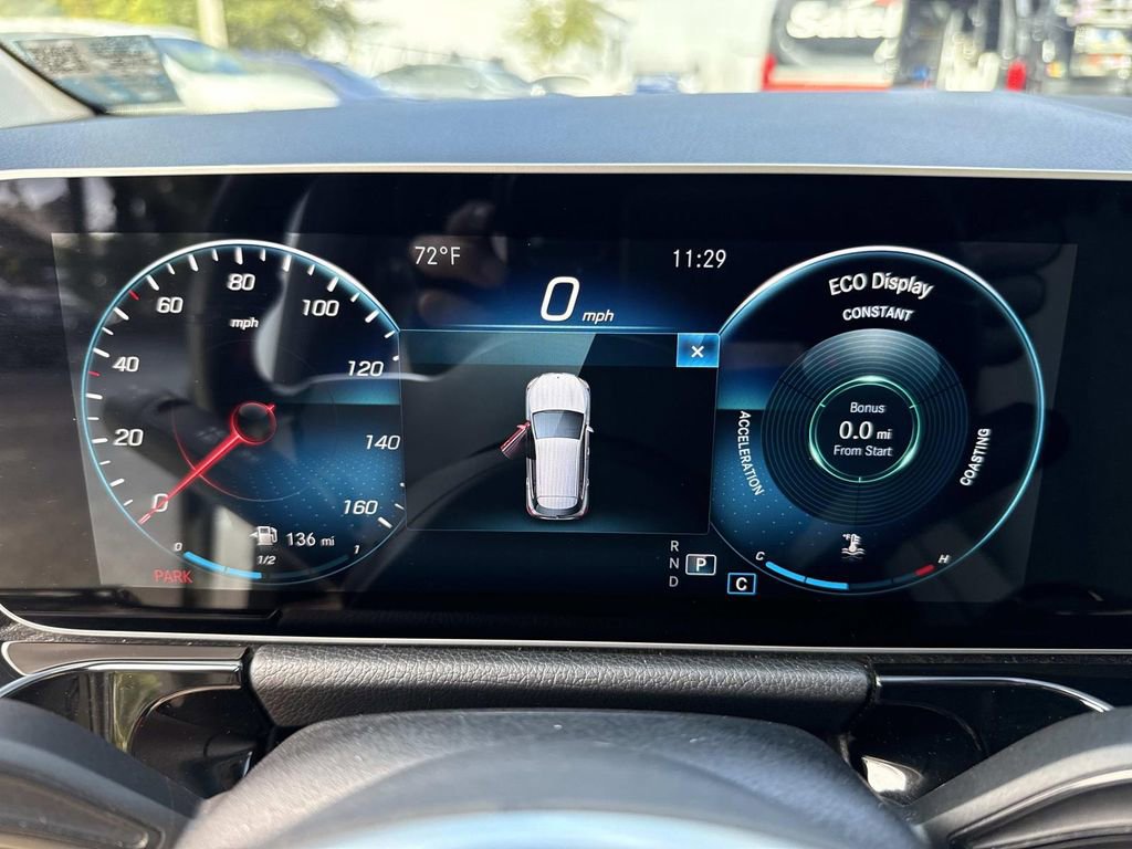 Used 2021 Mercedes-Benz GLA 250 4MATIC image 39