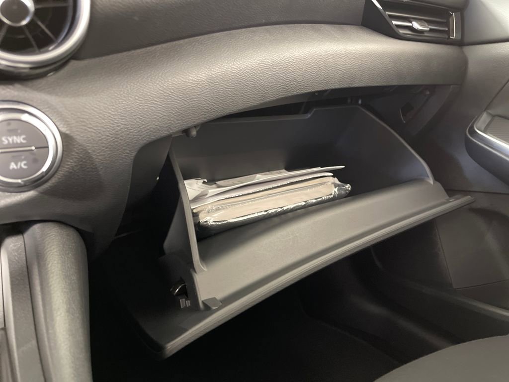 Used 2023 Nissan Sentra SR w/ Midnight Edition Package image 27