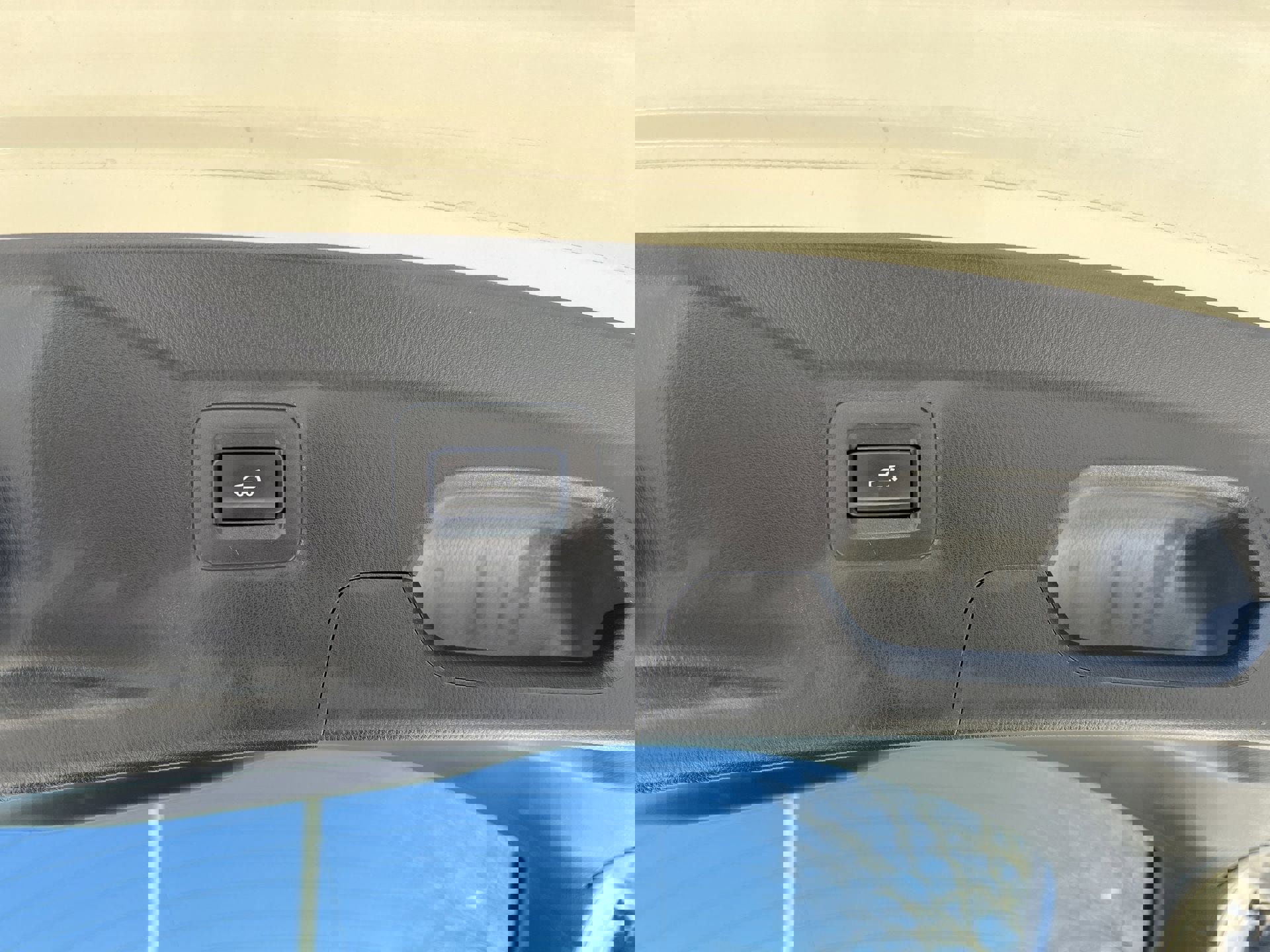 Used 2020 MAZDA CX-9 Touring w/ Touring Premium Package image 22