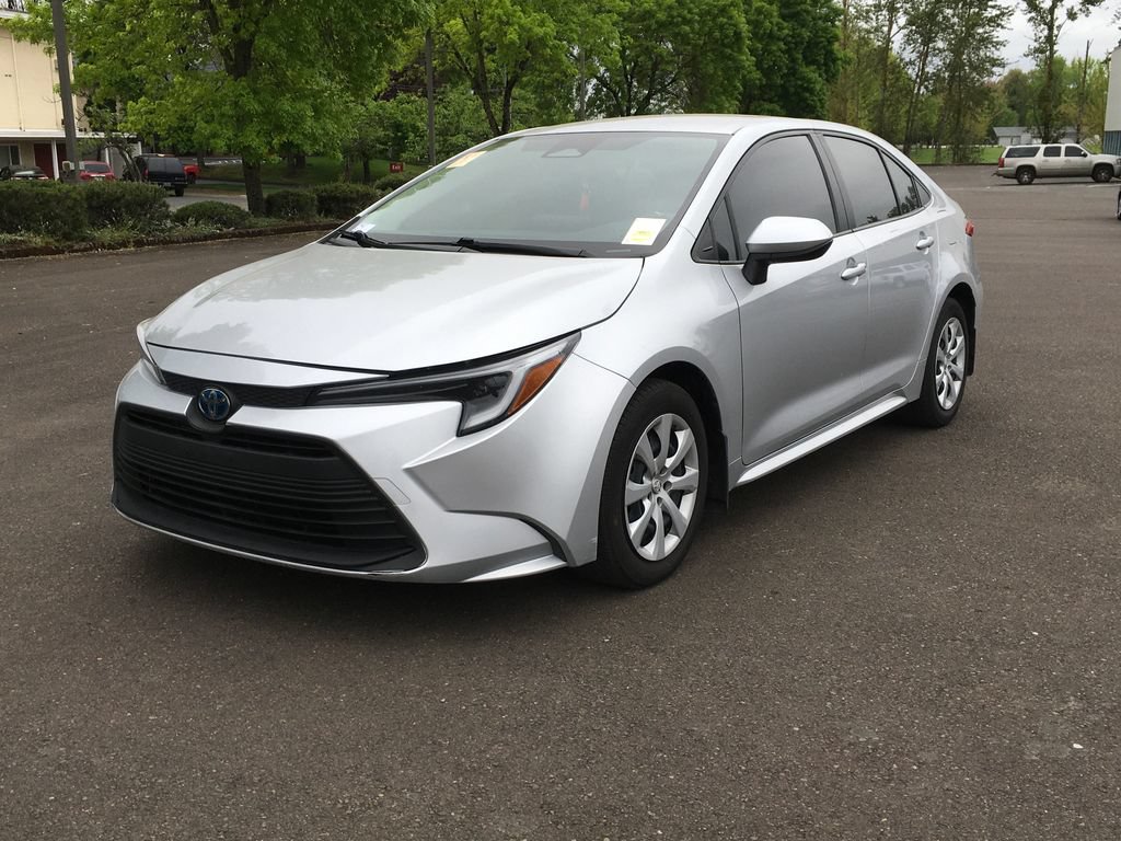 Used 2023 Toyota Corolla LE