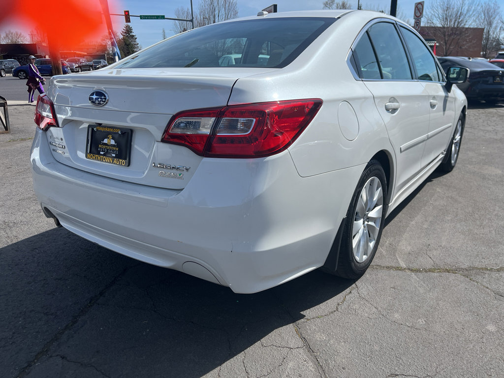 Used 2015 Subaru Legacy 2.5i Premium w/ Moonroof Package AWD/4WD image 7