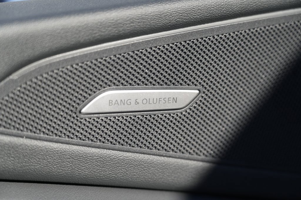 Used 2025 Audi Q6 e-tron Premium Plus w/ Premium Plus image 27