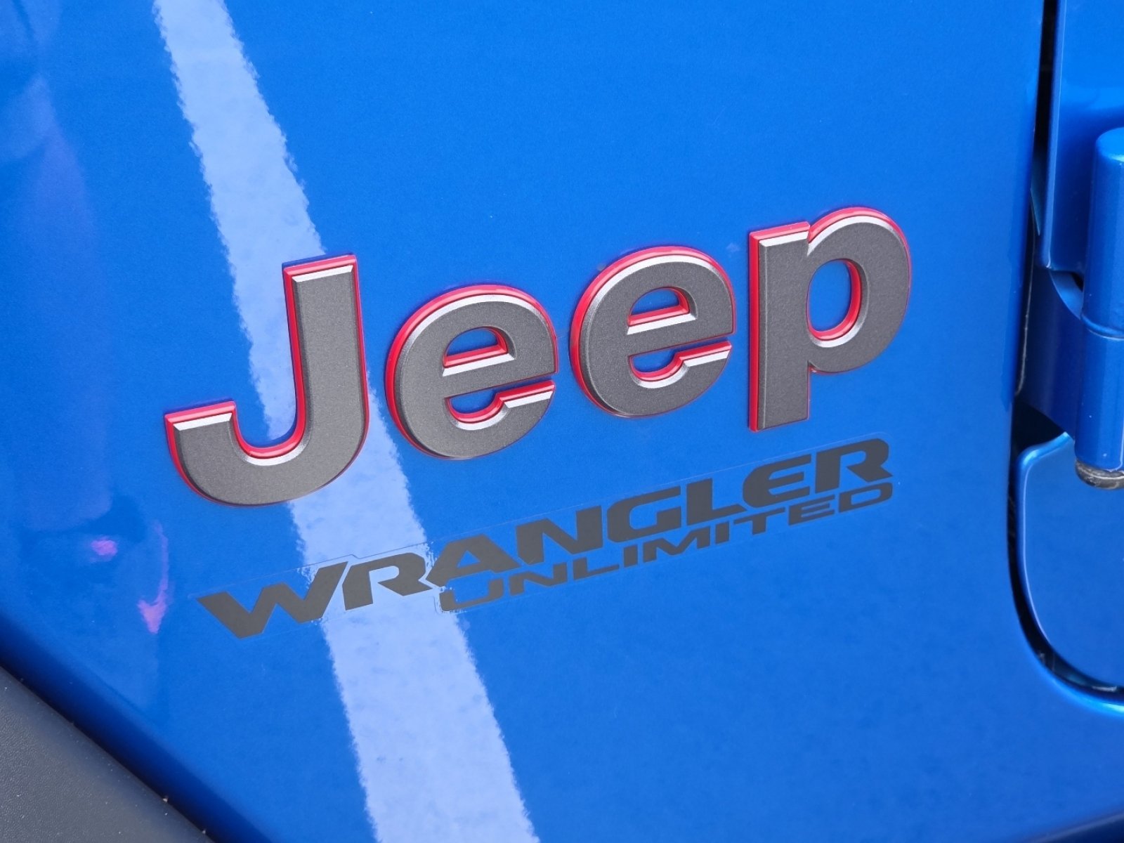 Used 2022 Jeep Wrangler Unlimited Rubicon AWD/4WD image 15