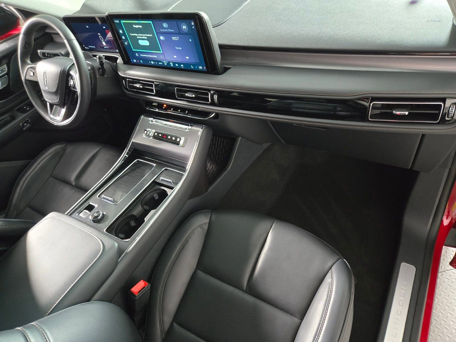 New 2026 Lincoln Aviator 2WD w/ Jet Appearance Package image 21