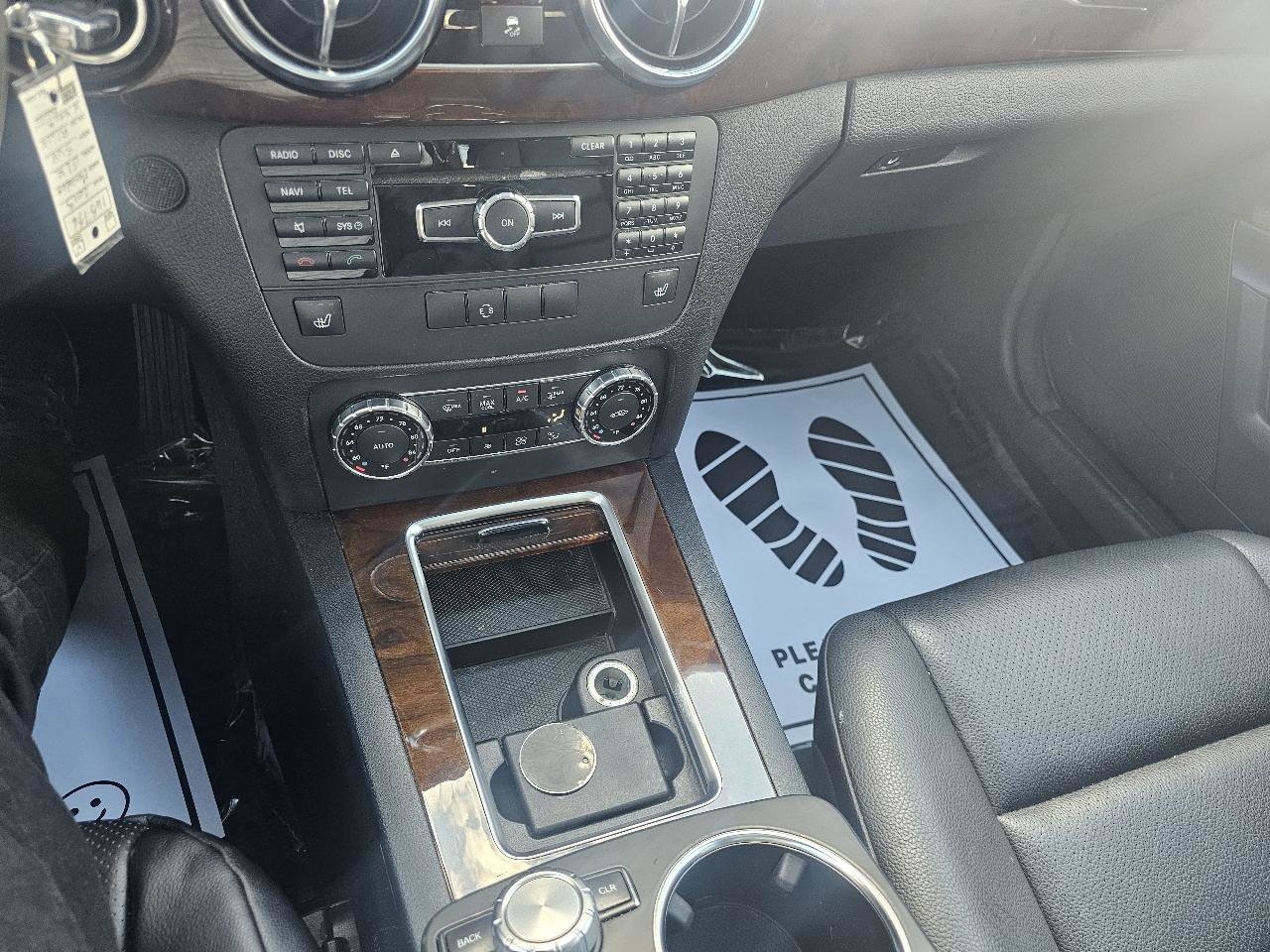 Used 2013 Mercedes-Benz GLK 250 BlueTEC 4MATIC image 32
