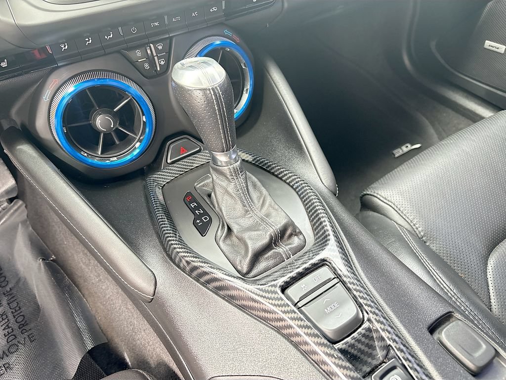 Used 2020 Chevrolet Camaro SS RWD image 17