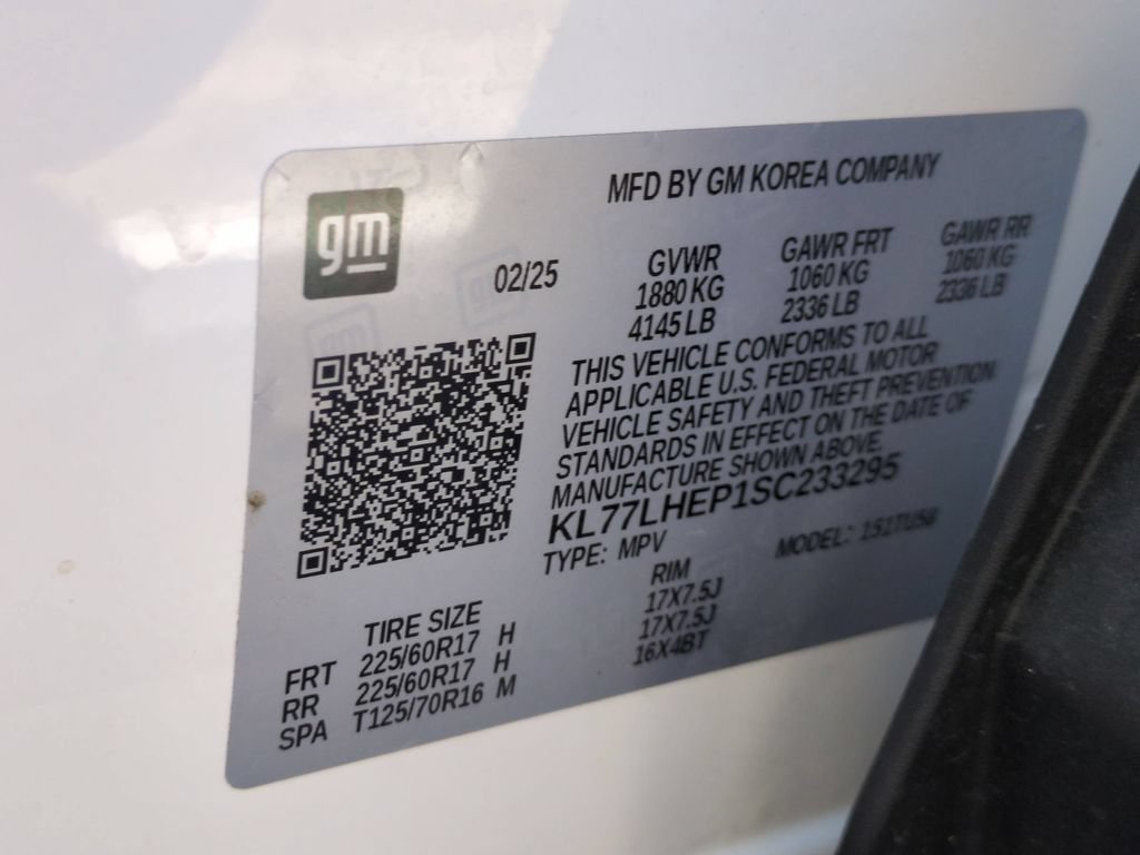 Used 2025 Chevrolet Trax LT w/ LT Convenience Package FWD image 35