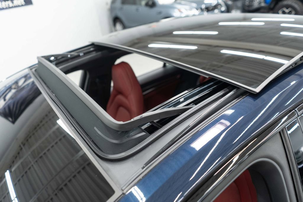 Used 2023 Porsche Panamera 4 Platinum Edition w/ Smoking Package image 41