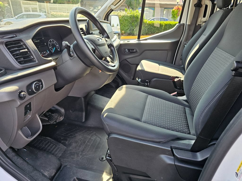 Used 2025 Ford Transit 250 Low Roof w/ Exterior Upgrade Package RWD image 19