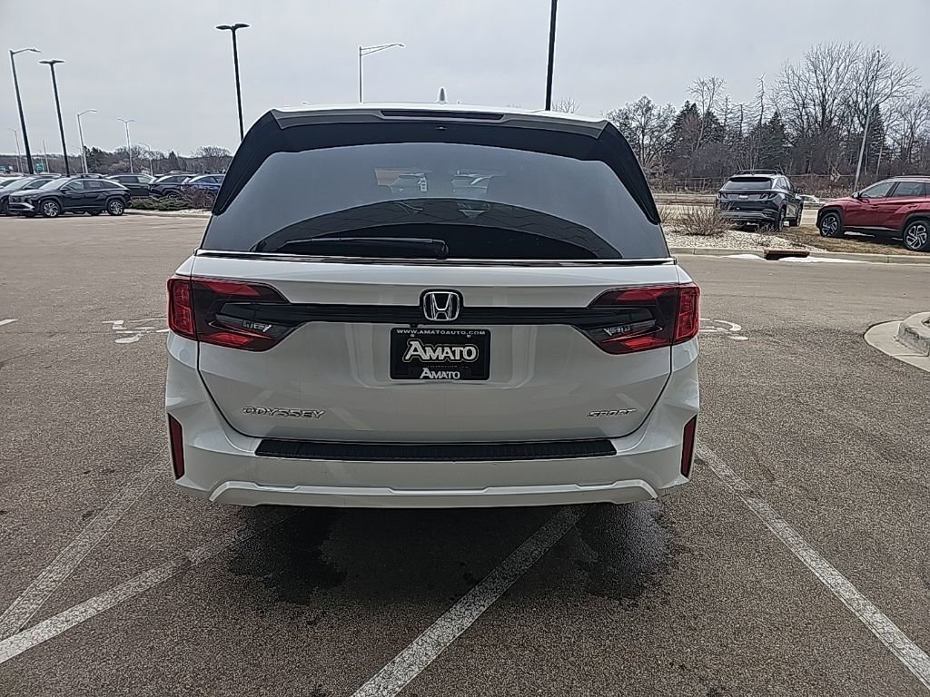 Used 2025 Honda Odyssey Sport-L image 4