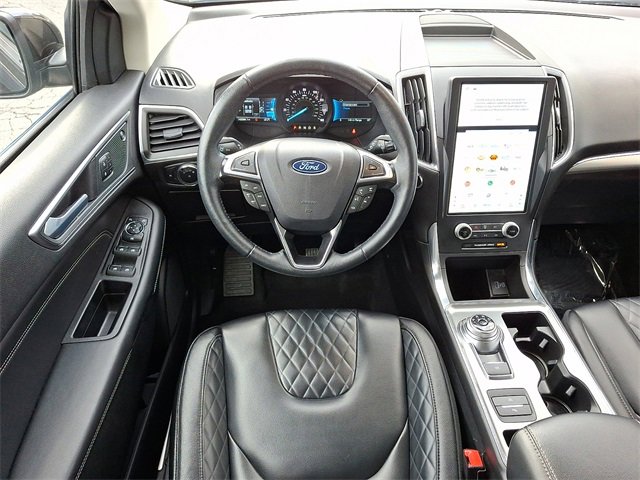 Used 2024 Ford Edge Titanium image 12