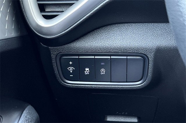 Used 2024 Kia Soul LX w/ Option Group 015 image 34