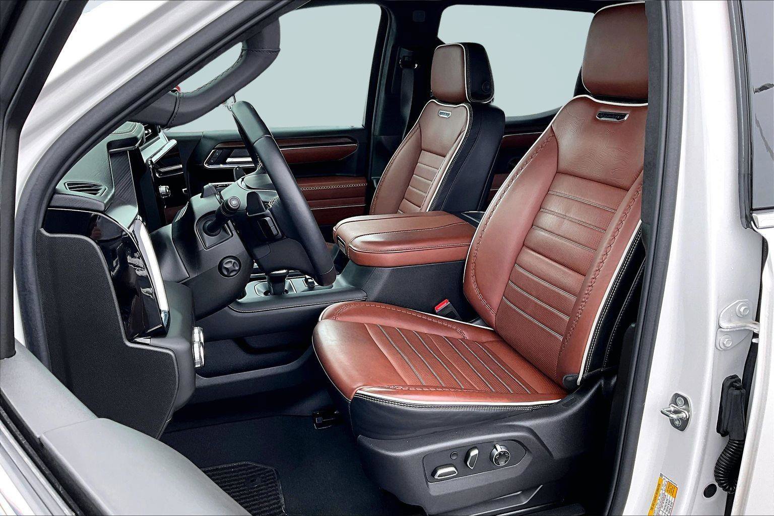 Used 2024 GMC Sierra 1500 Denali Ultimate image 26