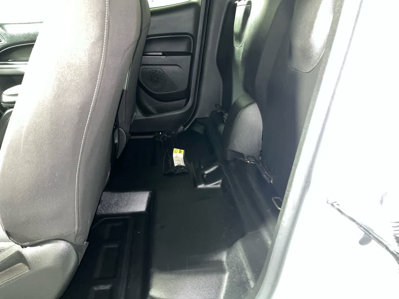 Used 2022 Chevrolet Colorado LT w/ Fleet Safety Package image 25