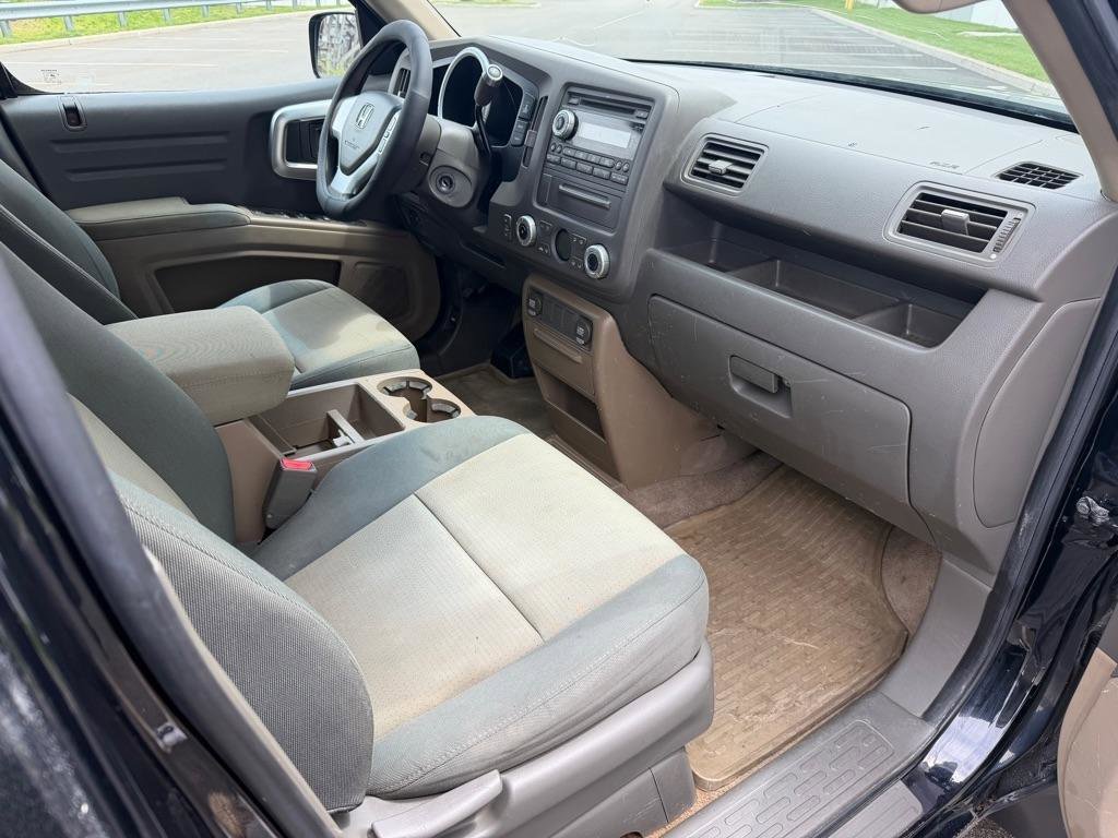 Used 2006 Honda Ridgeline RT image 12