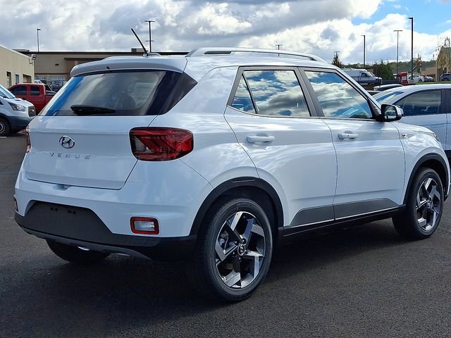 New 2026 Hyundai Venue SEL image 4