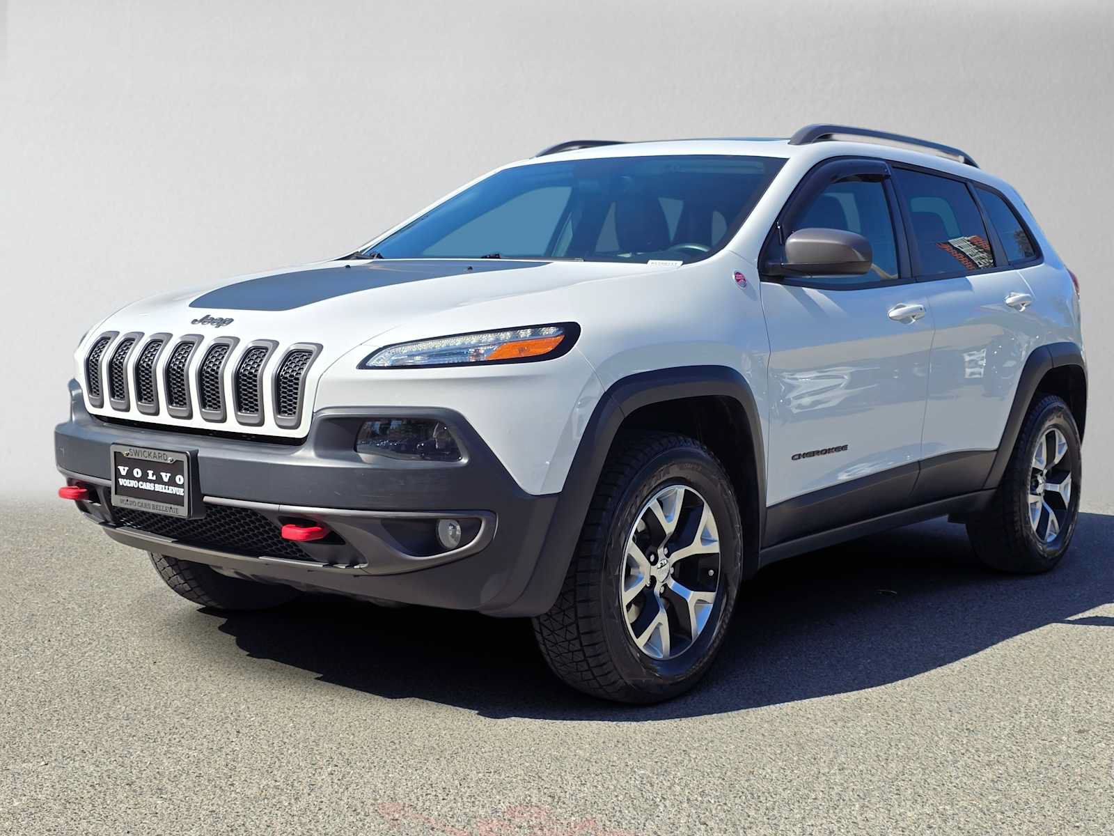 Used 2016 Jeep Cherokee Trailhawk w/ Comfort/Convenience Group AWD/4WD image 7