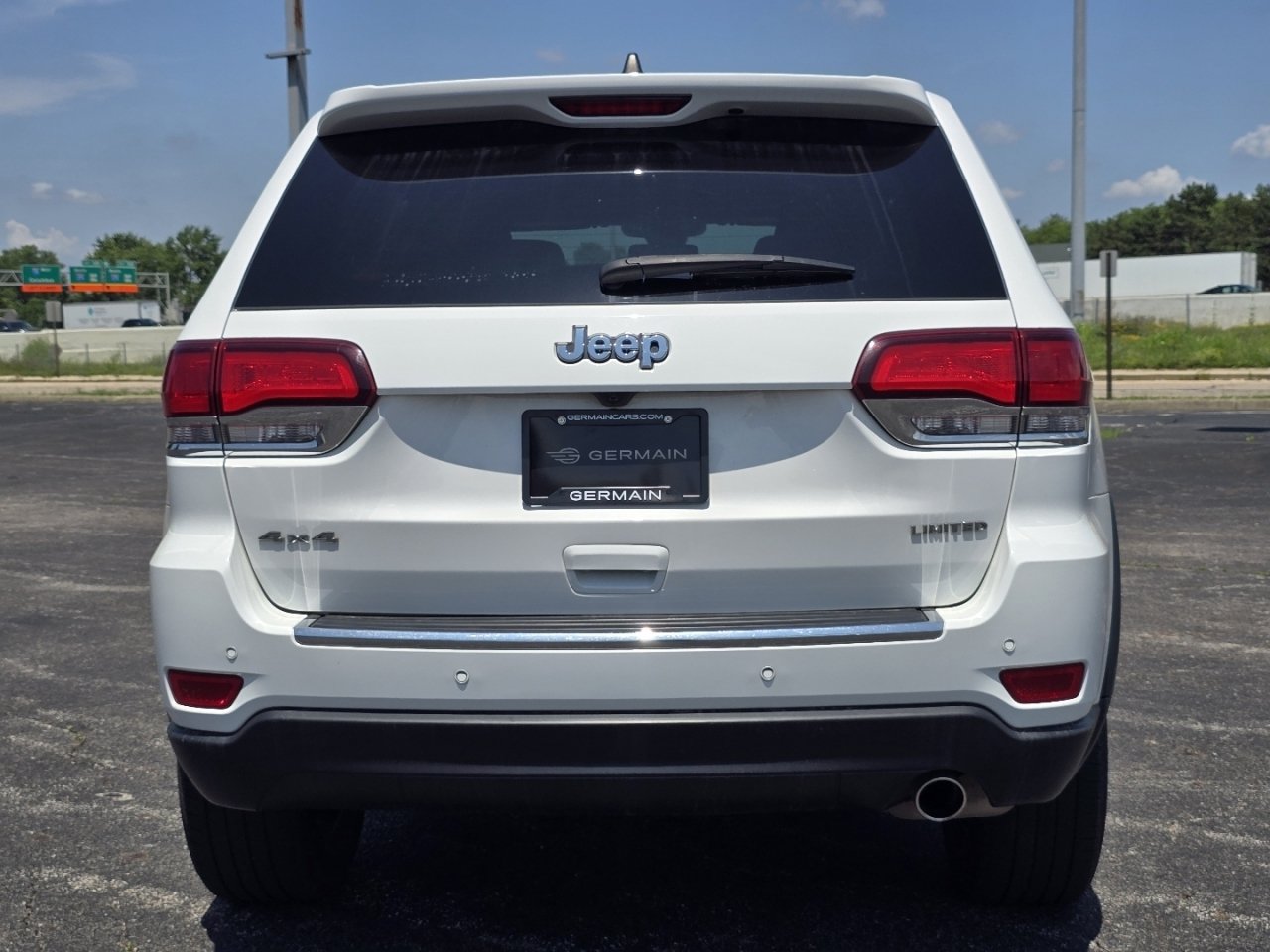 Used 2021 Jeep Grand Cherokee Limited AWD/4WD image 16
