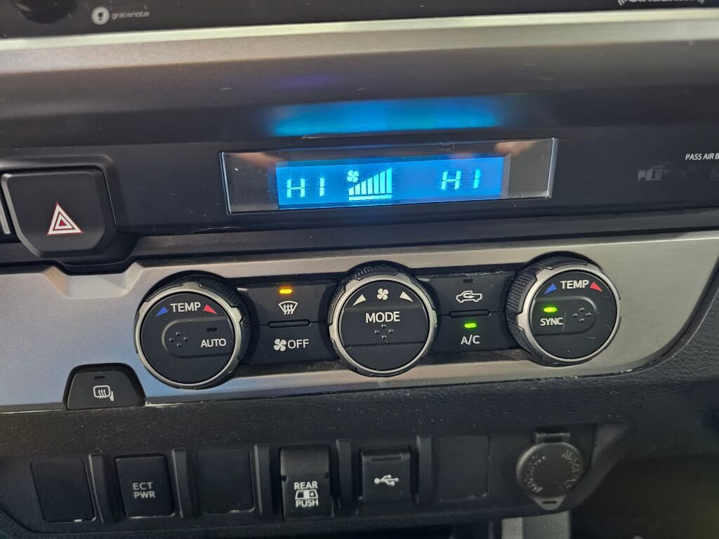 Used 2021 Toyota Tacoma SR5 image 22