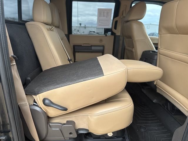 Used 2011 Ford F250 Lariat w/ Lariat Interior Pkg image 47
