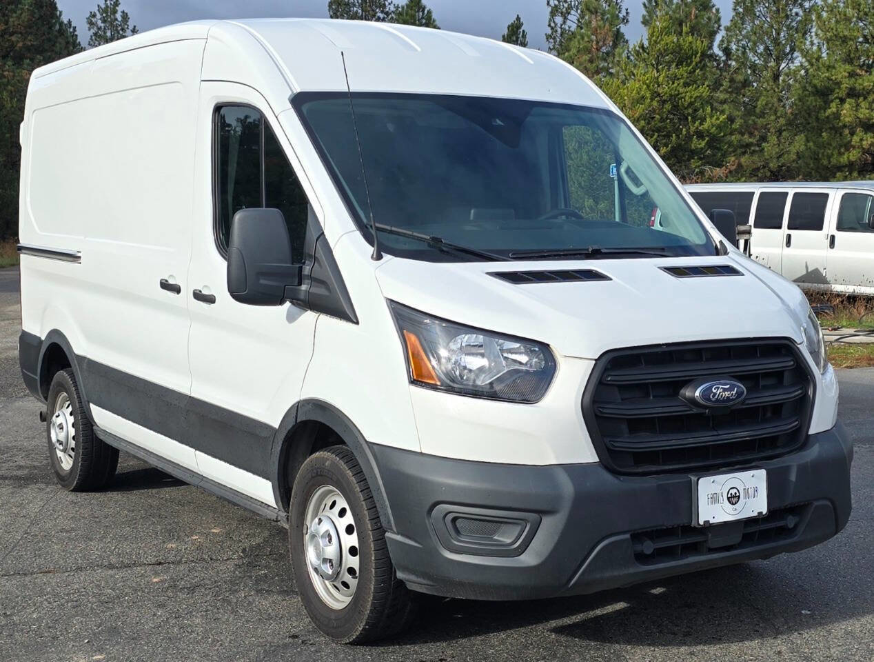 Used 2020 Ford Transit 150 Medium Roof AWD image 4