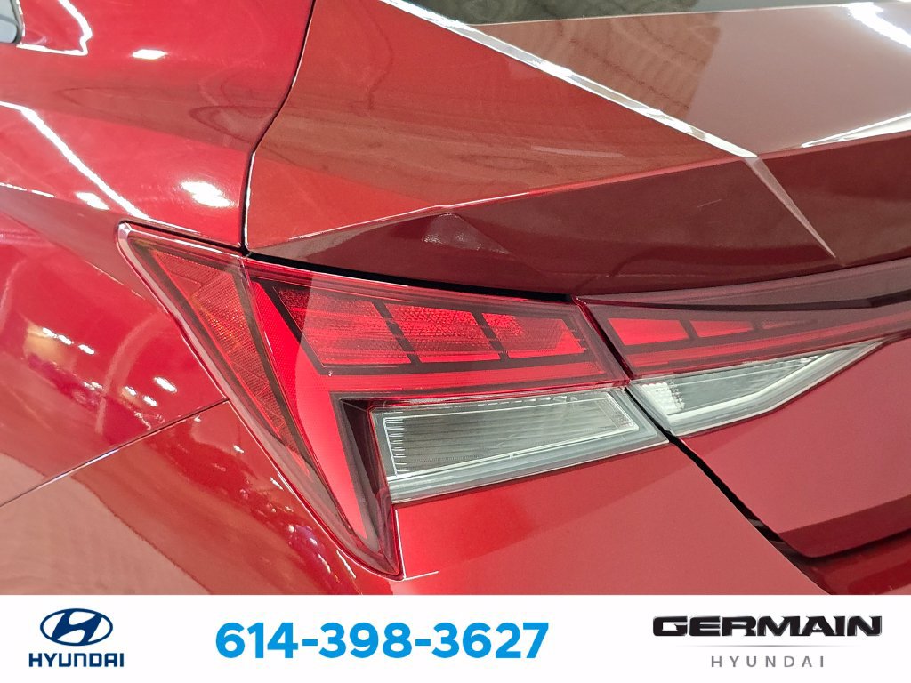 Used 2026 Hyundai Elantra Hybrid FWD image 16