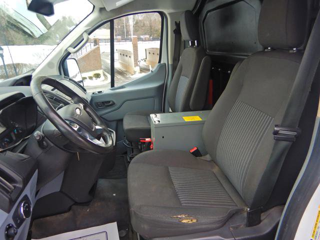 Used 2019 Ford Transit 250 130 Low Roof image 12