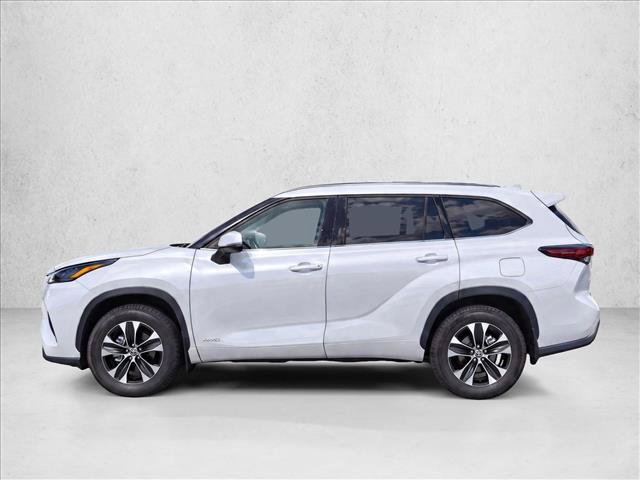 Used 2026 Toyota Highlander XLE AWD/4WD image 4