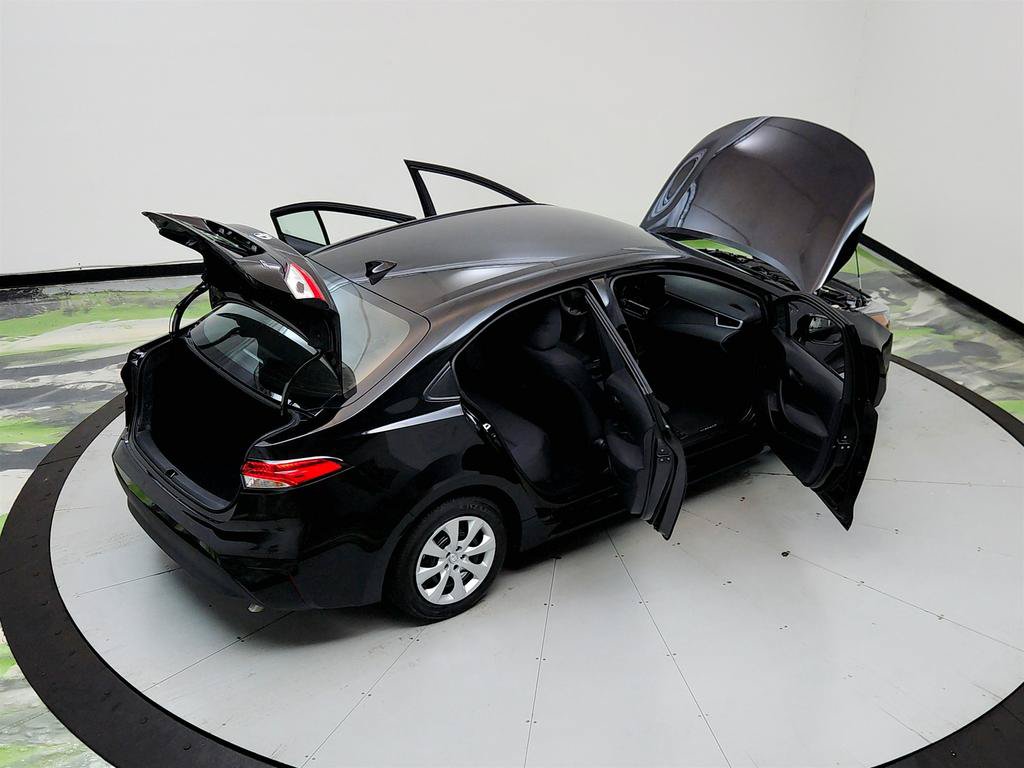 Used 2026 Toyota Corolla LE FWD image 38