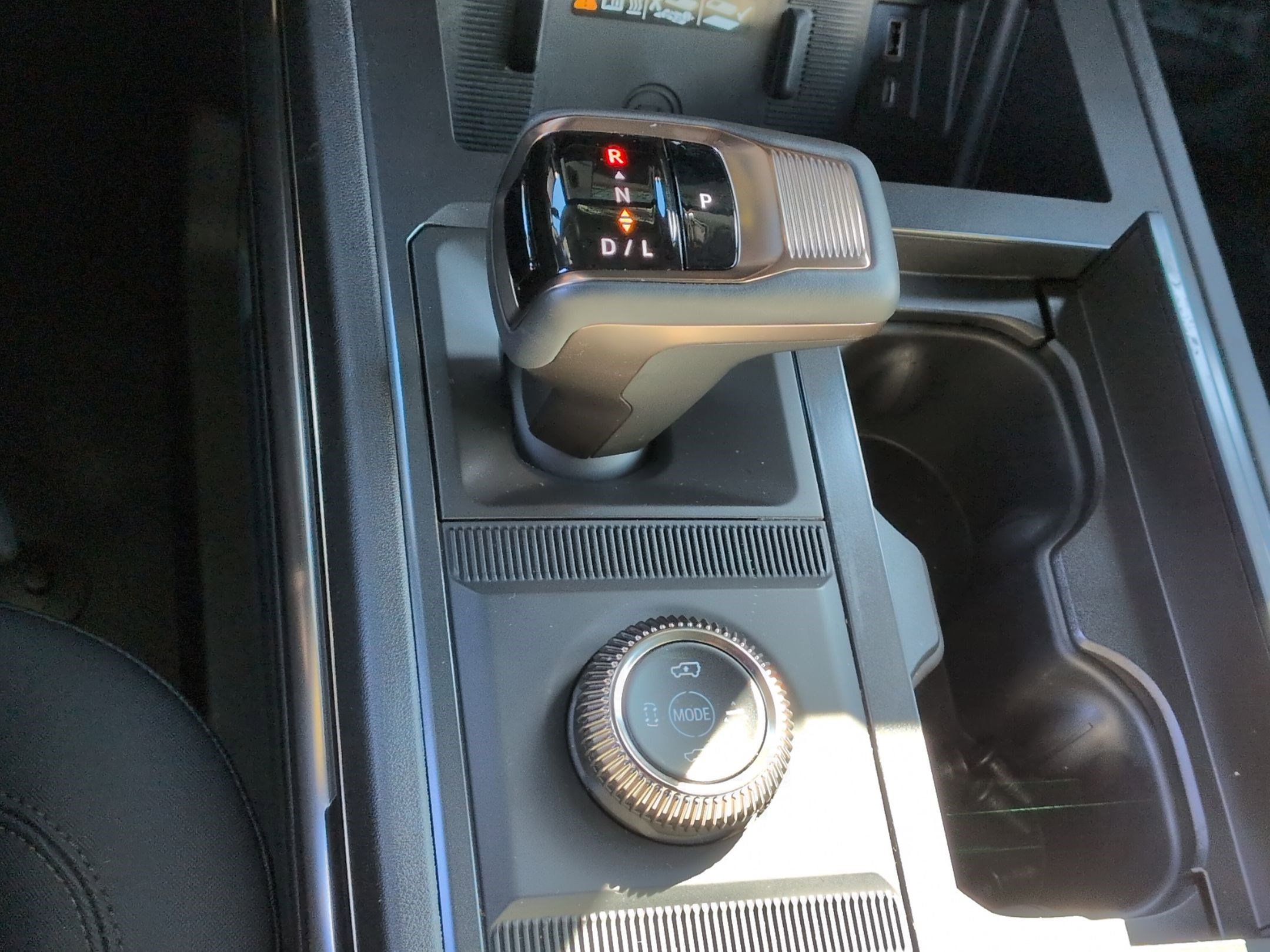 Used 2024 GMC Hummer EV 2X w/ Extreme Off-Road Package image 25