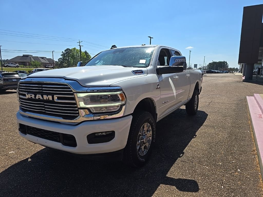 Used 2024 RAM 2500 Laramie w/ Safety Group image 9