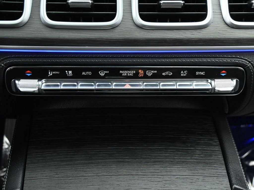 Used 2023 Mercedes-Benz GLE 450 4MATIC w/ AMG Line Exterior image 46