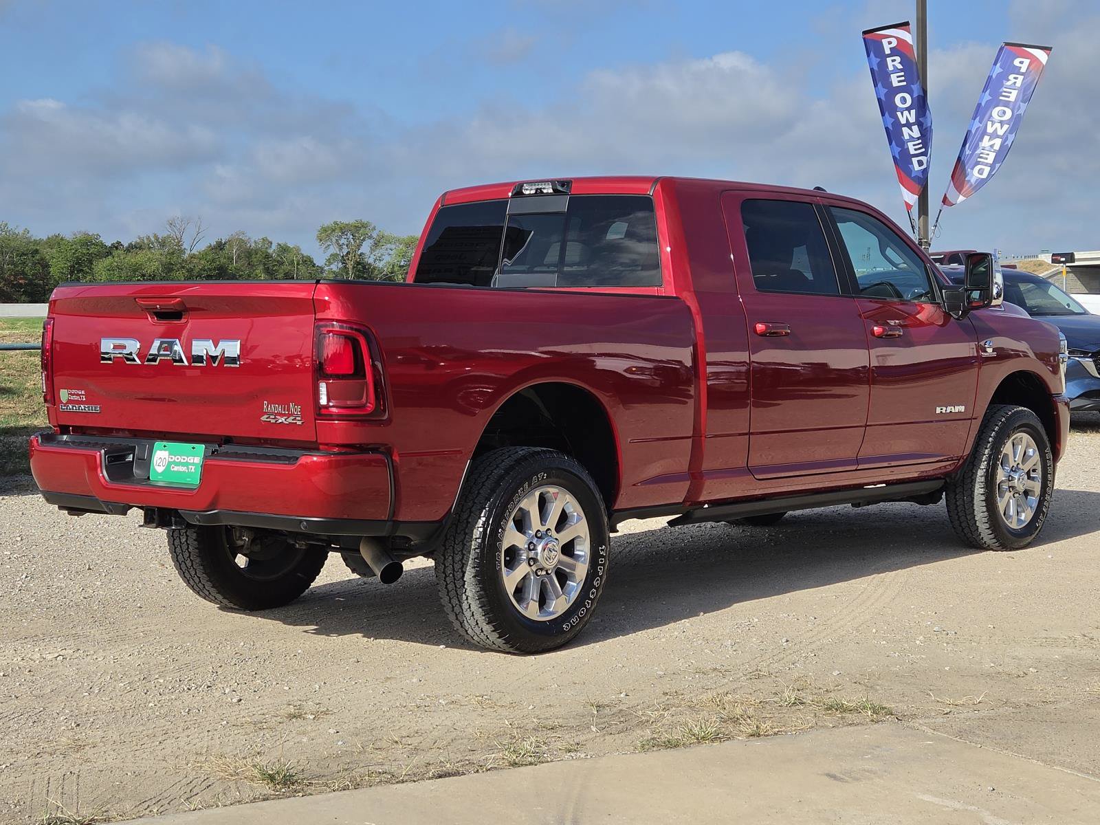 Used 2026 RAM 2500 Laramie AWD/4WD image 4