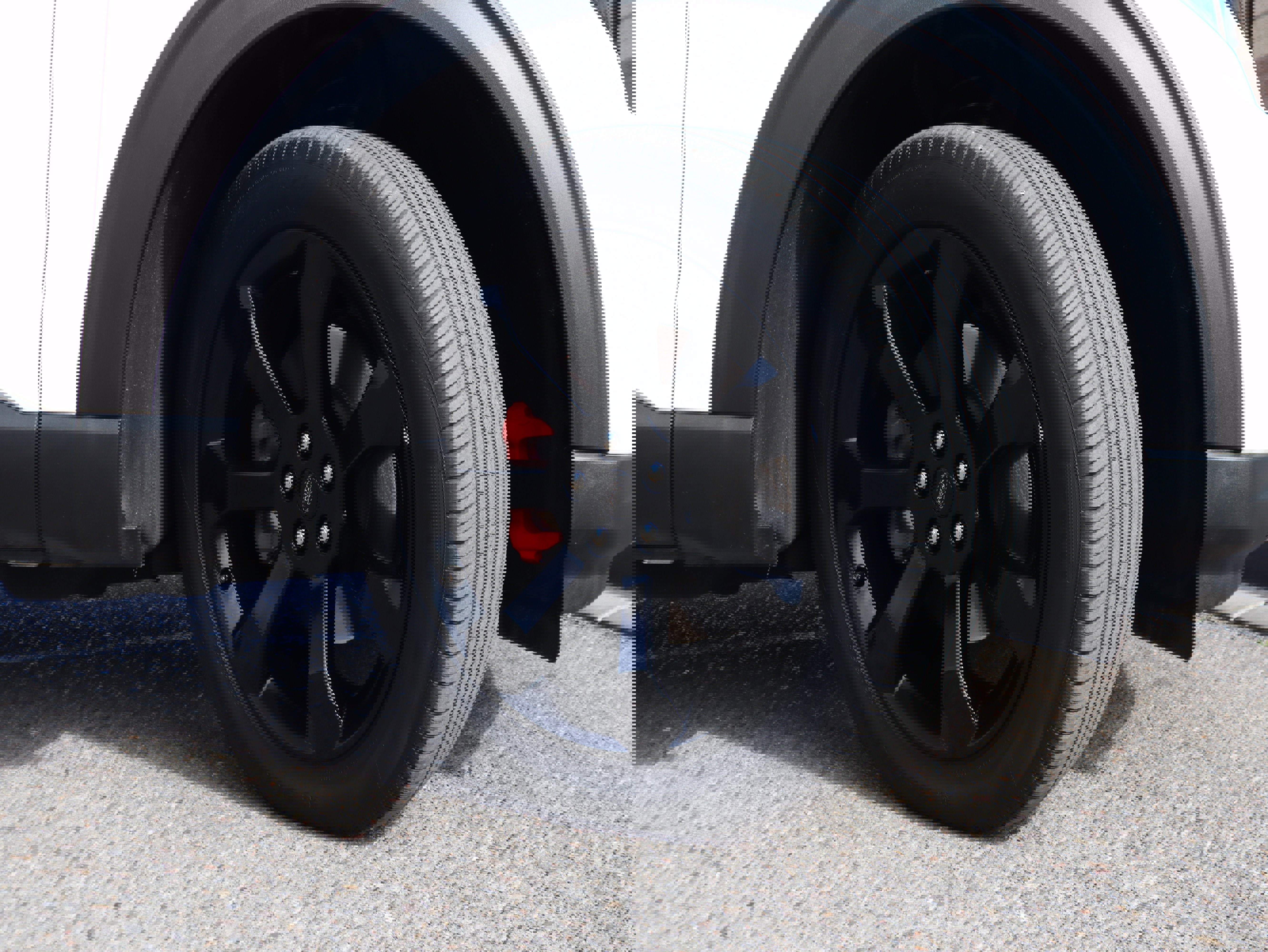 Used 2023 Ford Explorer ST w/ Equipment Group 401A image 13