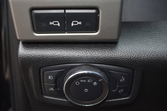 Used 2020 Ford F150 Lariat w/ Equipment Group 502A Luxury image 17