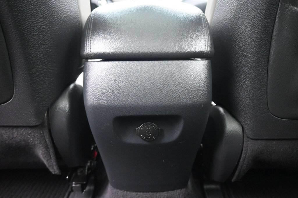 Used 2018 Hyundai Santa Fe AWD w/ SE Ultimate Tech Package 03 image 43