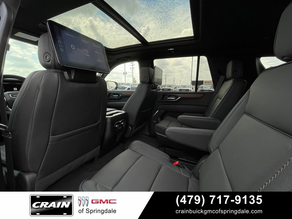 Used 2026 GMC Yukon Denali w/ Advanced Technology Package AWD/4WD image 29