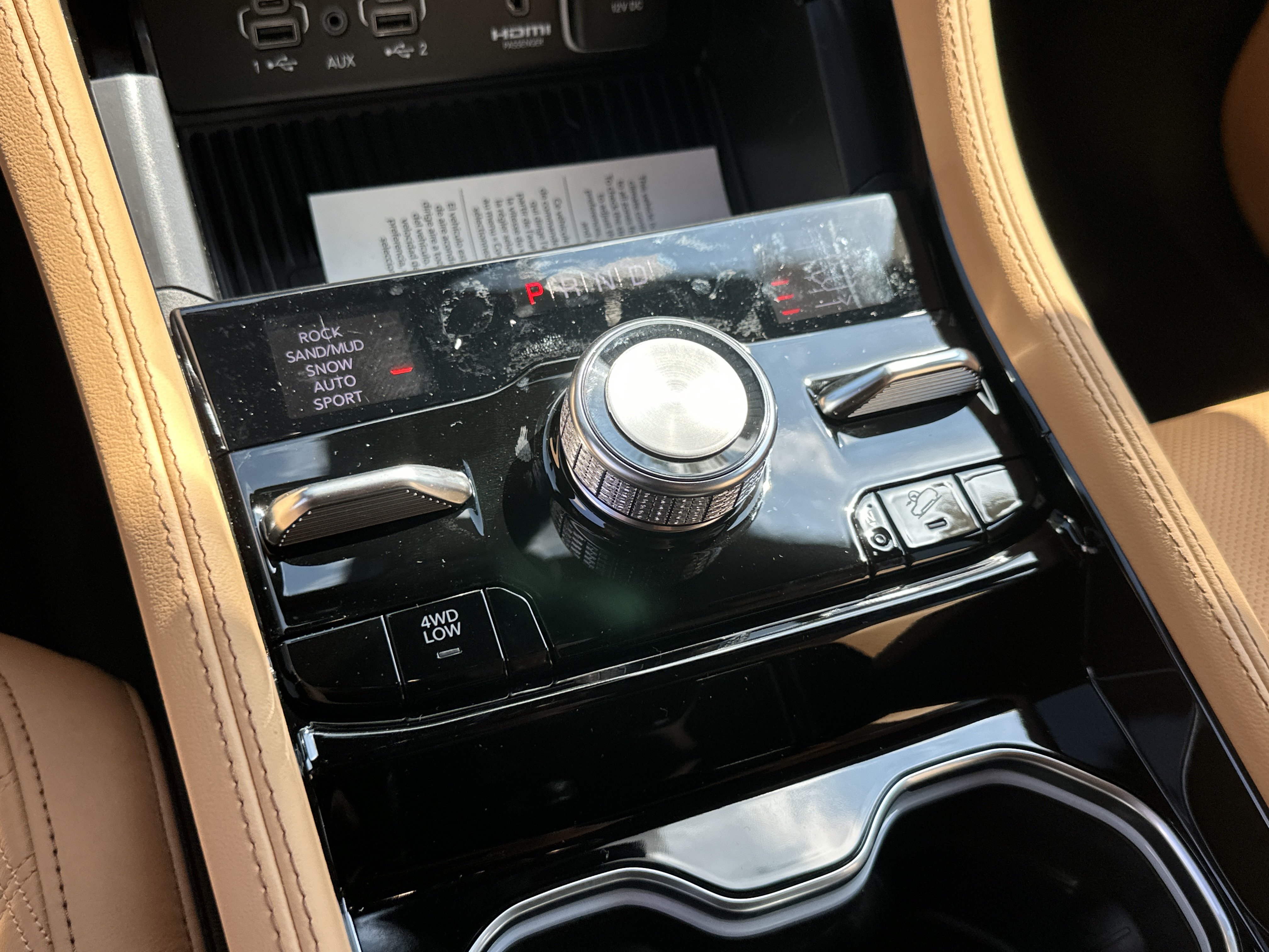 New 2027 Jeep Grand Cherokee Summit w/ Adv Protech Group IV AWD/4WD image 6