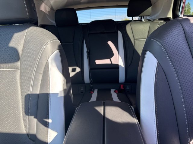 Used 2025 Buick Envision Sport Touring image 24