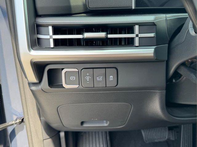 New 2026 Hyundai Santa Fe SEL FWD image 23
