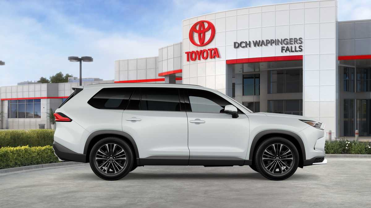New 2026 Toyota Grand Highlander AWD Hybrid image 24